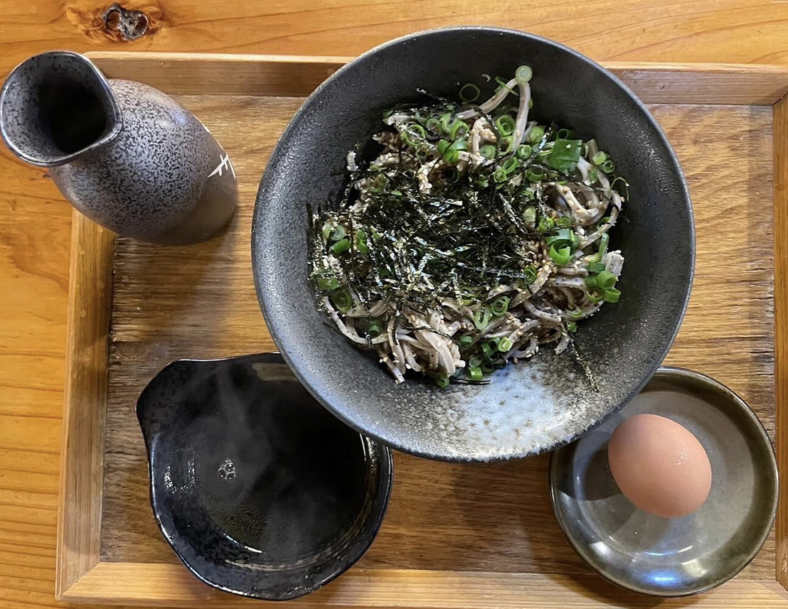 地元の恵みを満喫。ボリューム満点の郷土定食